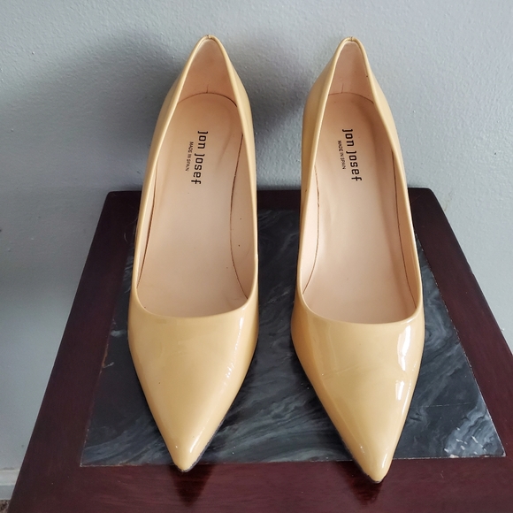 Jon Josef Paris Light Nude Patent Leather Pointy Toe Heels Pump Women's Size 11M - Picture 10 of 11